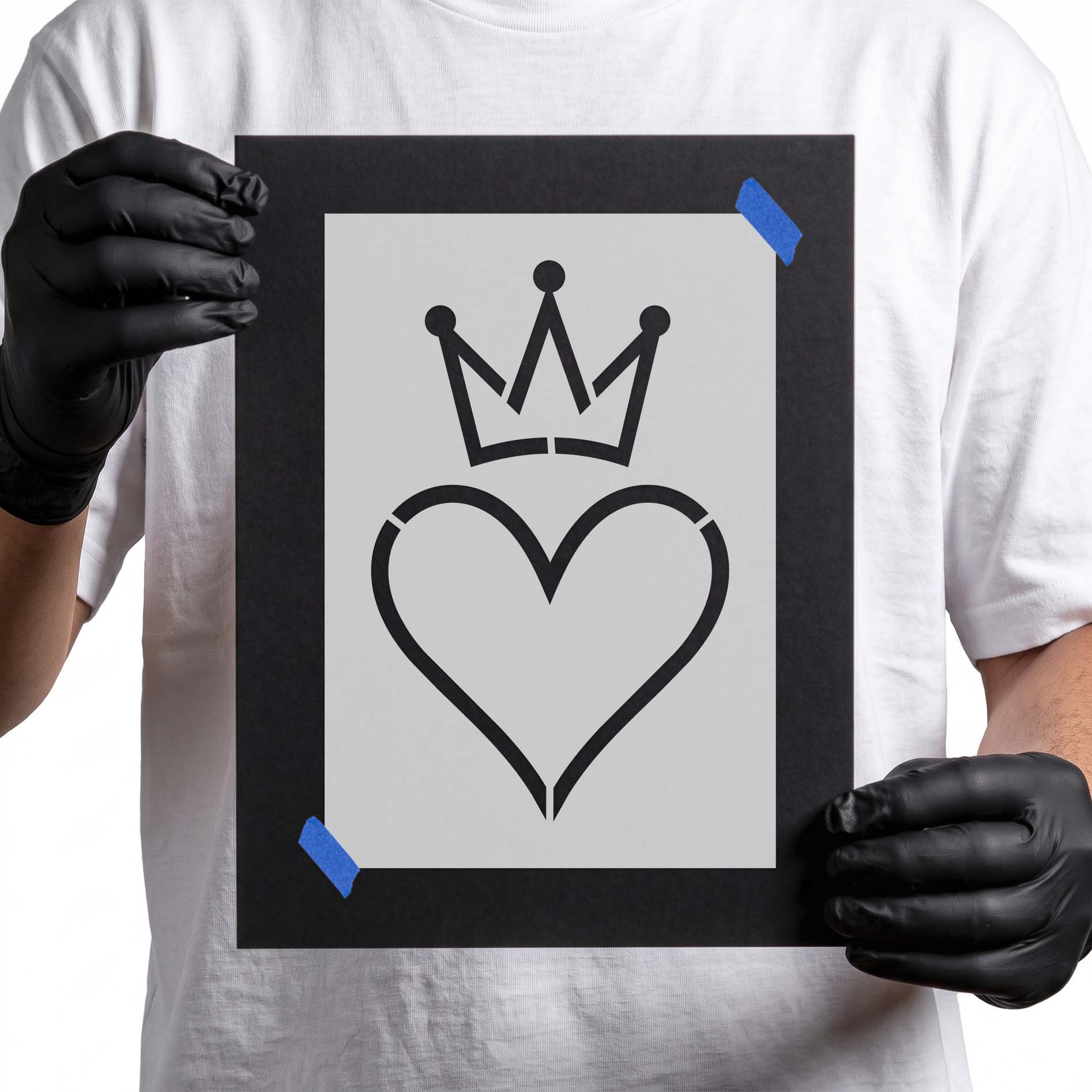 Minimalist heart outline topped with a classic royal crown