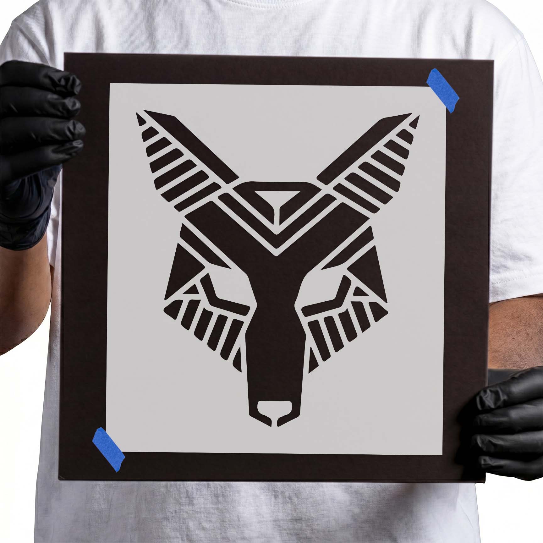 Geometric fox stencil with pointed ears and symmetrical facial markings
