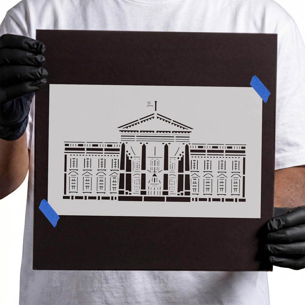White House stencil showing detailed front façade with columns and flag