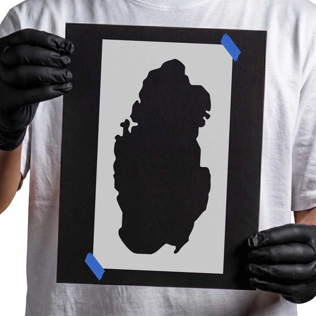 Qatar stencil with distinctive peninsula-shaped country outline