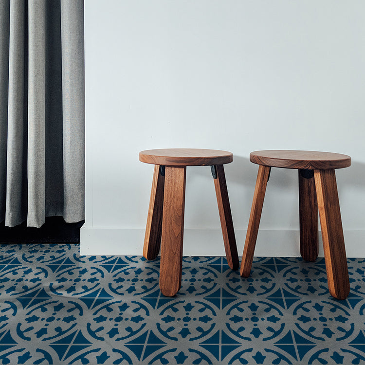 Round Cross Tile Pattern Stencil