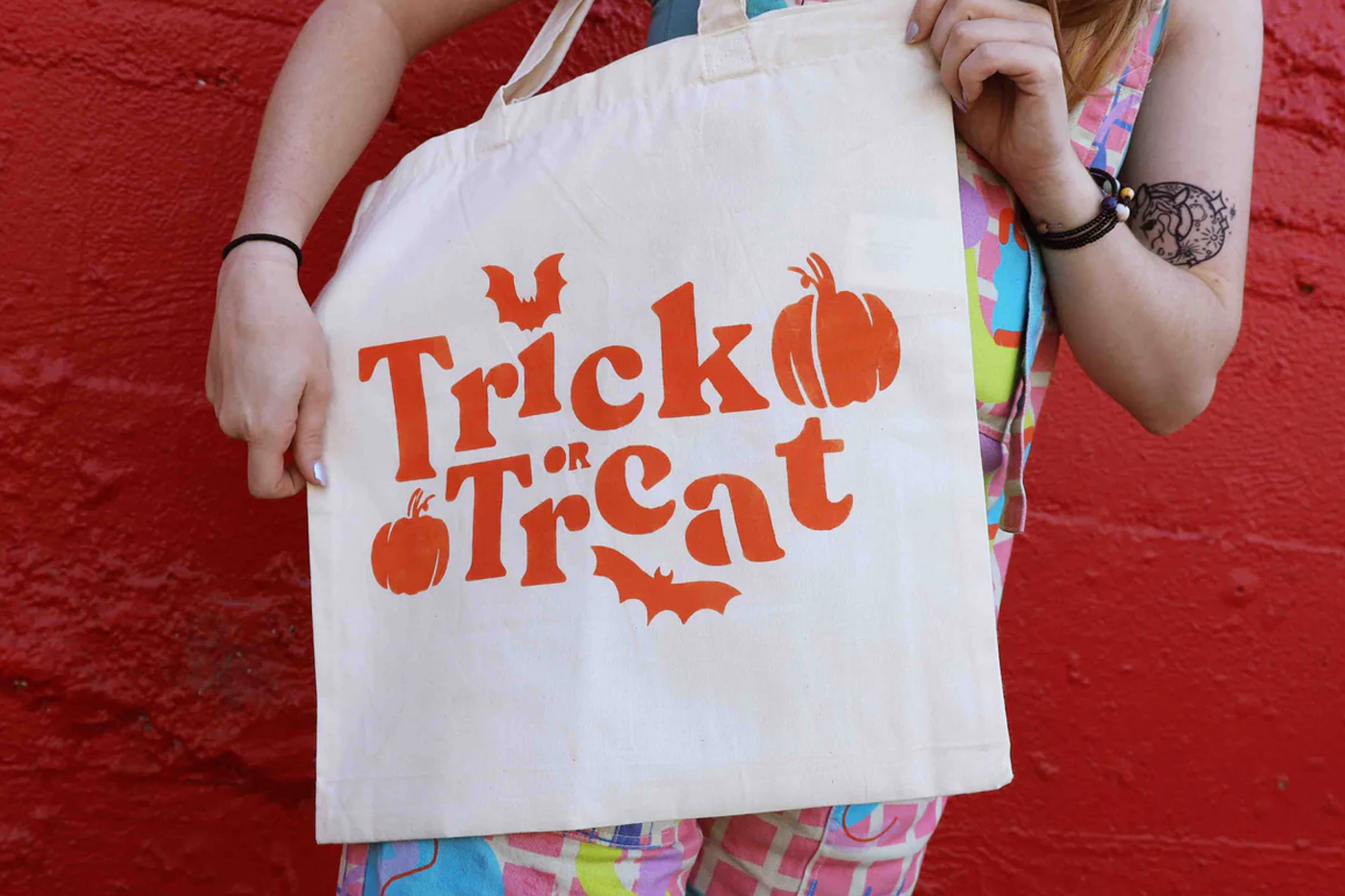 STENCIL STOP | DIY TRICK OR TREAT BAG