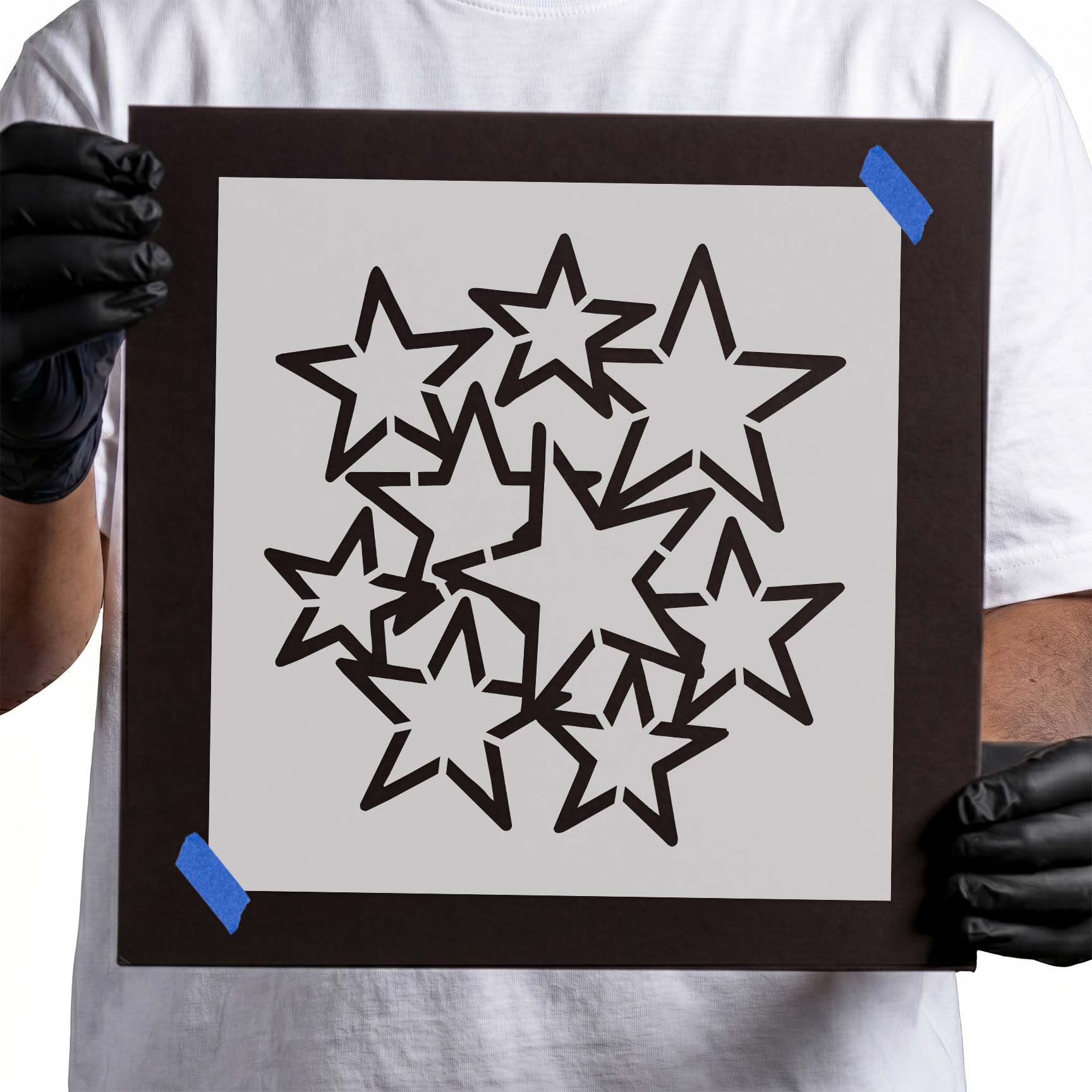 Scattered outlined five-point stars stencil pattern
