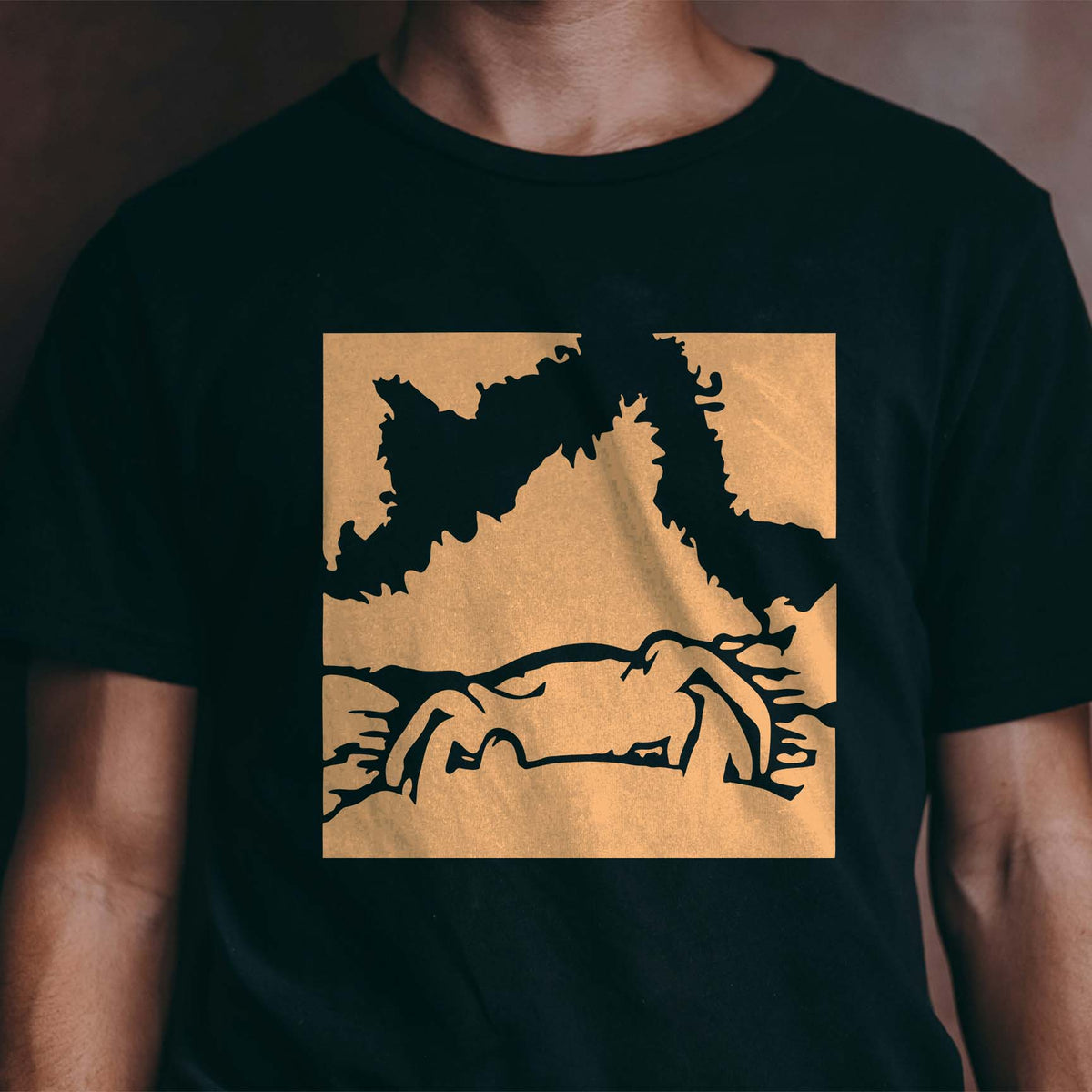 Coastal Crab Scene Stencil brings ocean waves and a bold crab design to a black shirt