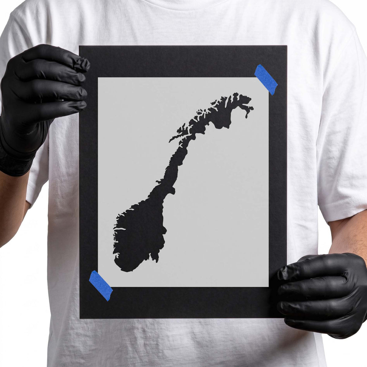 Norway stencil showing the country's elongated shape and rugged coastal outline