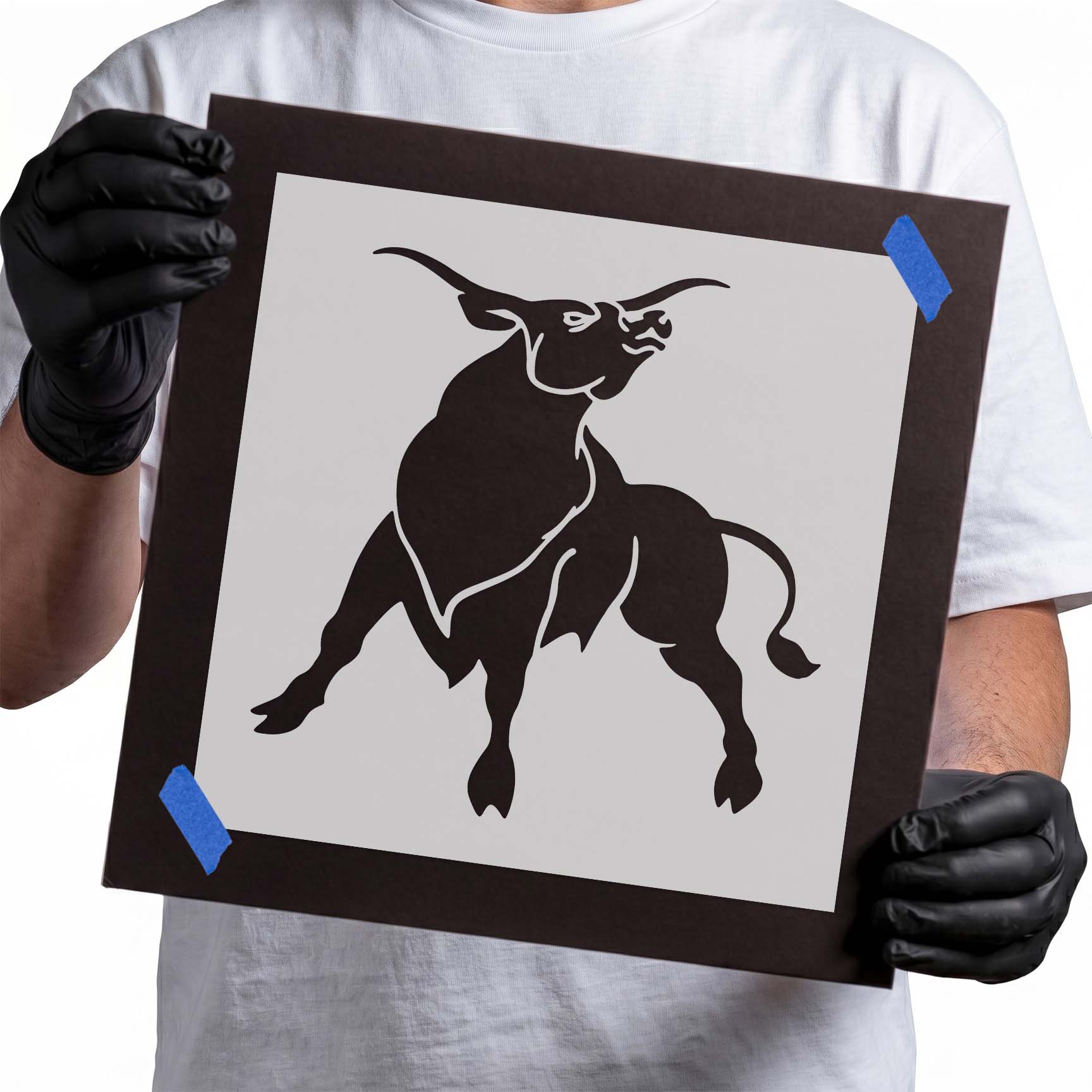 Charging longhorn bull stencil with sweeping horns and raised leg