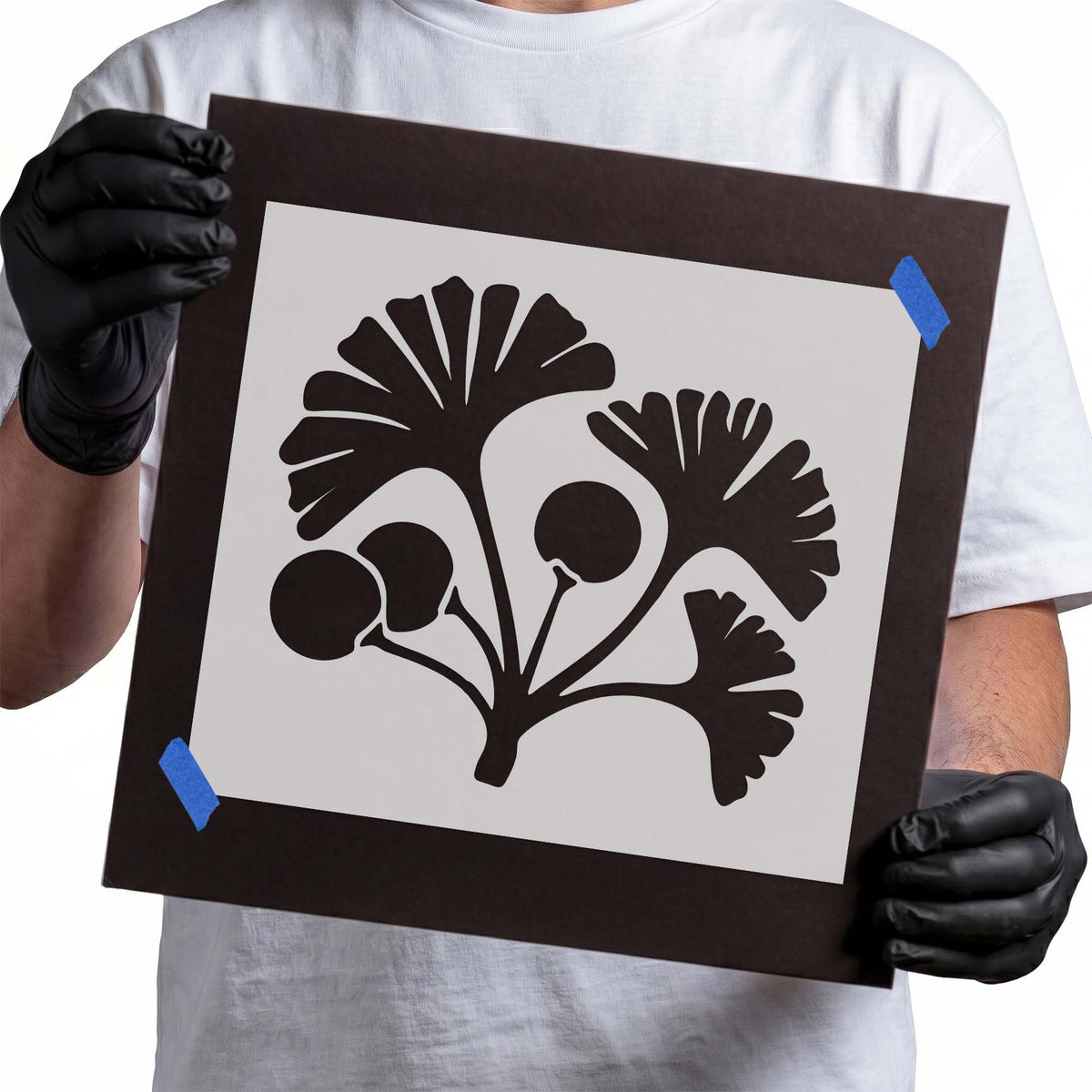Ginkgo leaf stencil with branching fan-shaped foliage and rounded forms