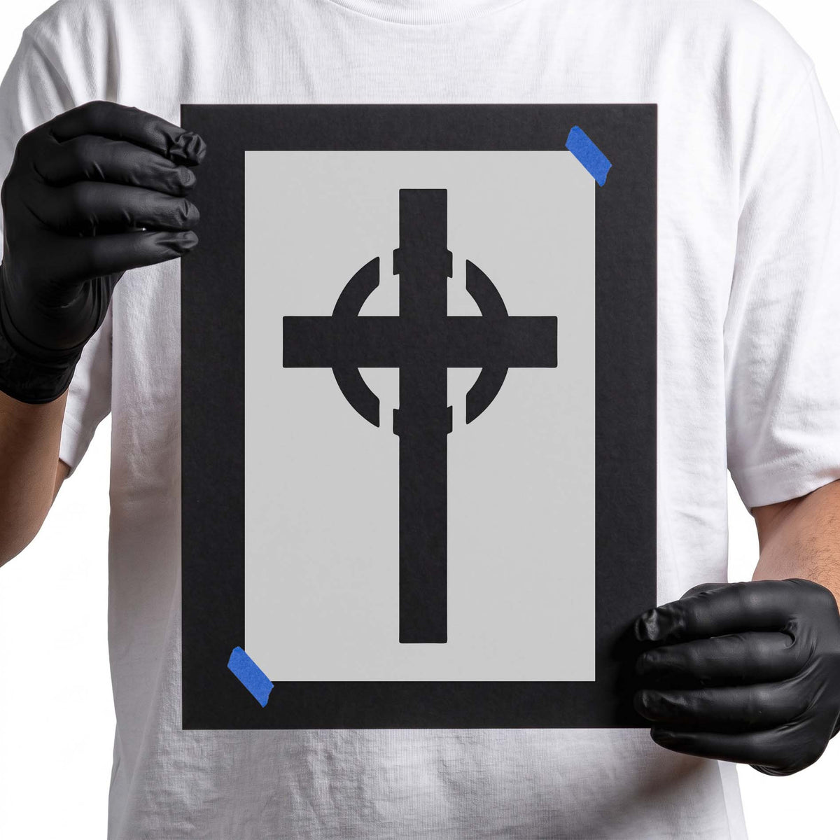Celtic cross stencil with bold geometric arms and circular ring