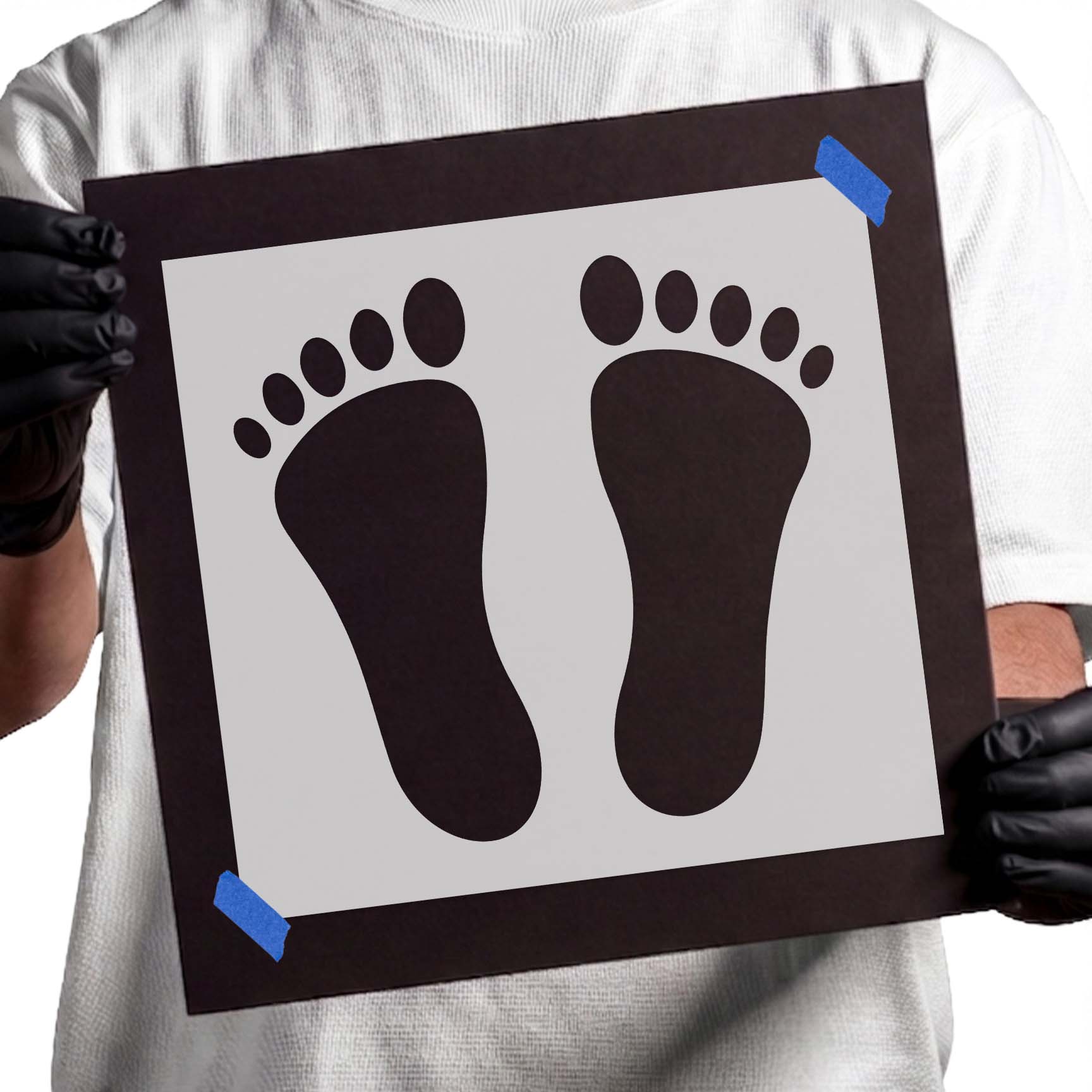 Bare footprints stencil with two foot shapes and individual toes