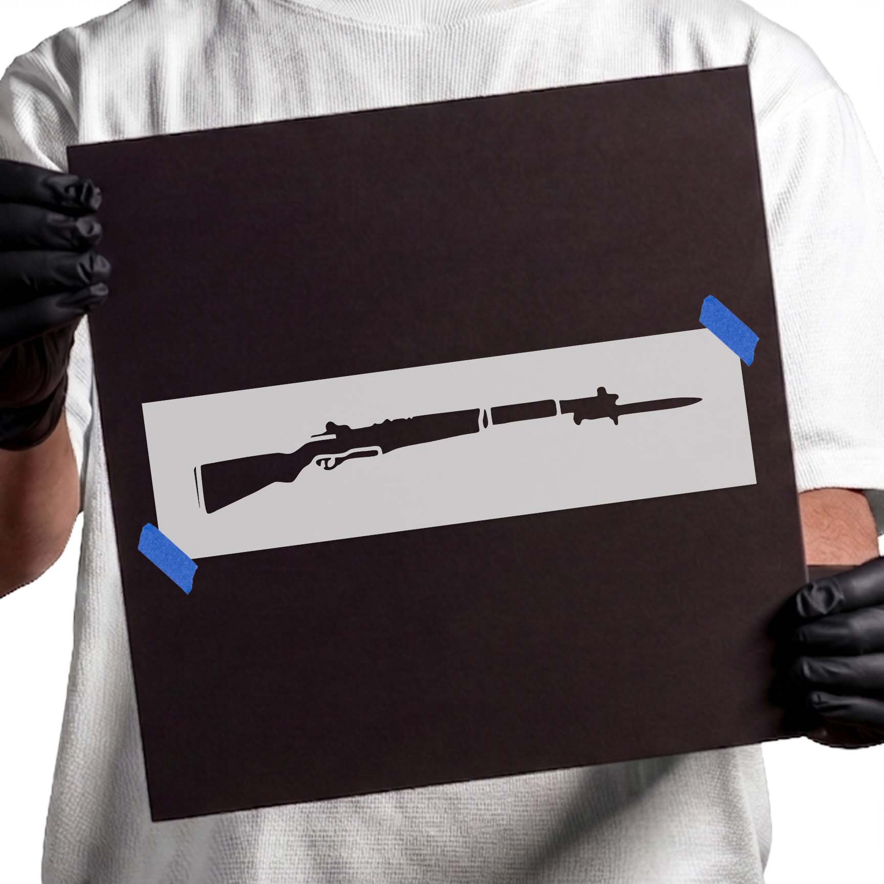 Historical musket stencil with long barrel stock and pointed bayonet