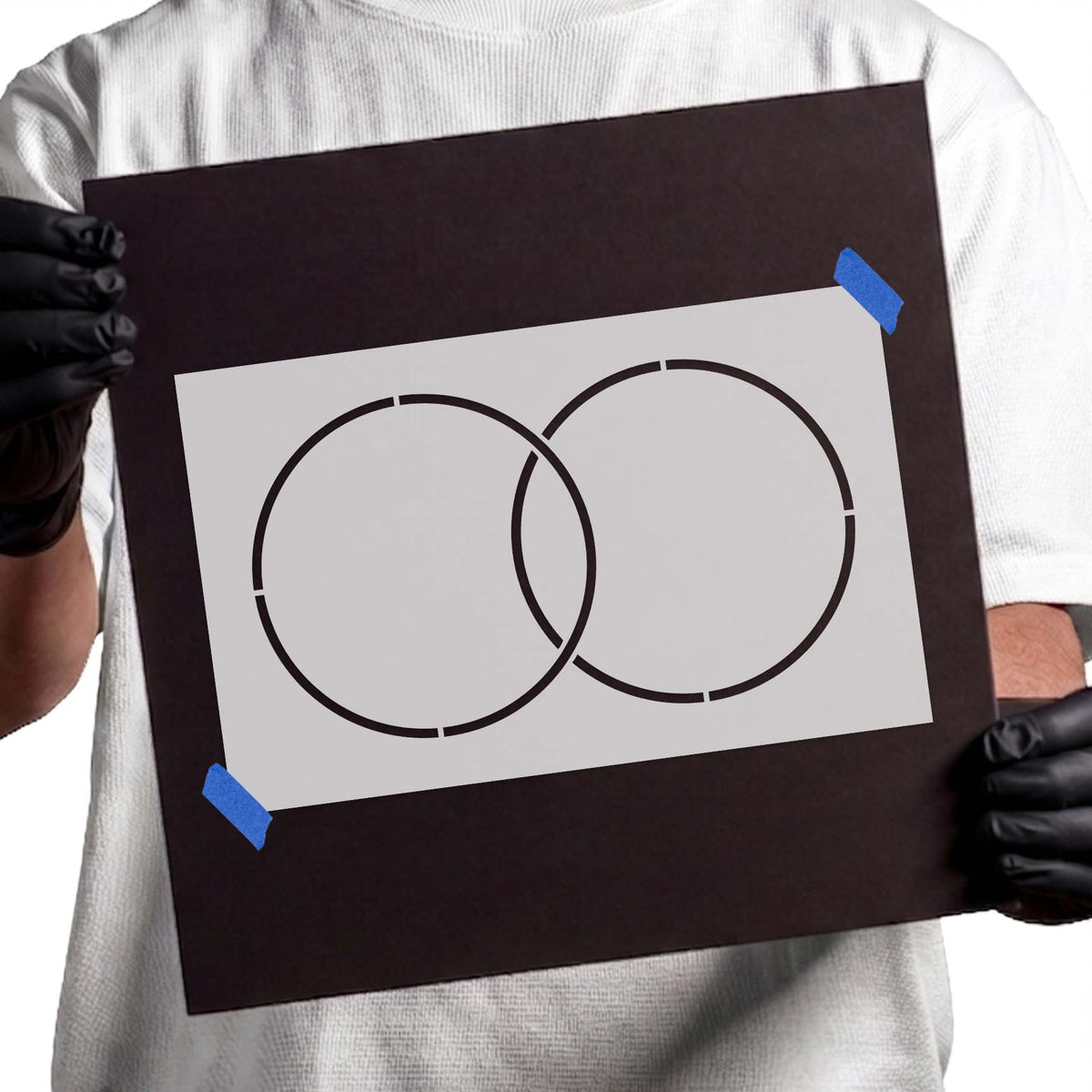 Venn diagram stencil featuring two overlapping outlined circles